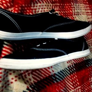 Black keds